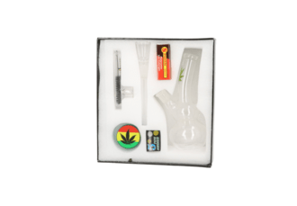 Super Heroes Set: Glasbong H.17cm Hemp, Grinder 2pcs. Ø4cm, Glas pipe 9,5cm + Sieve